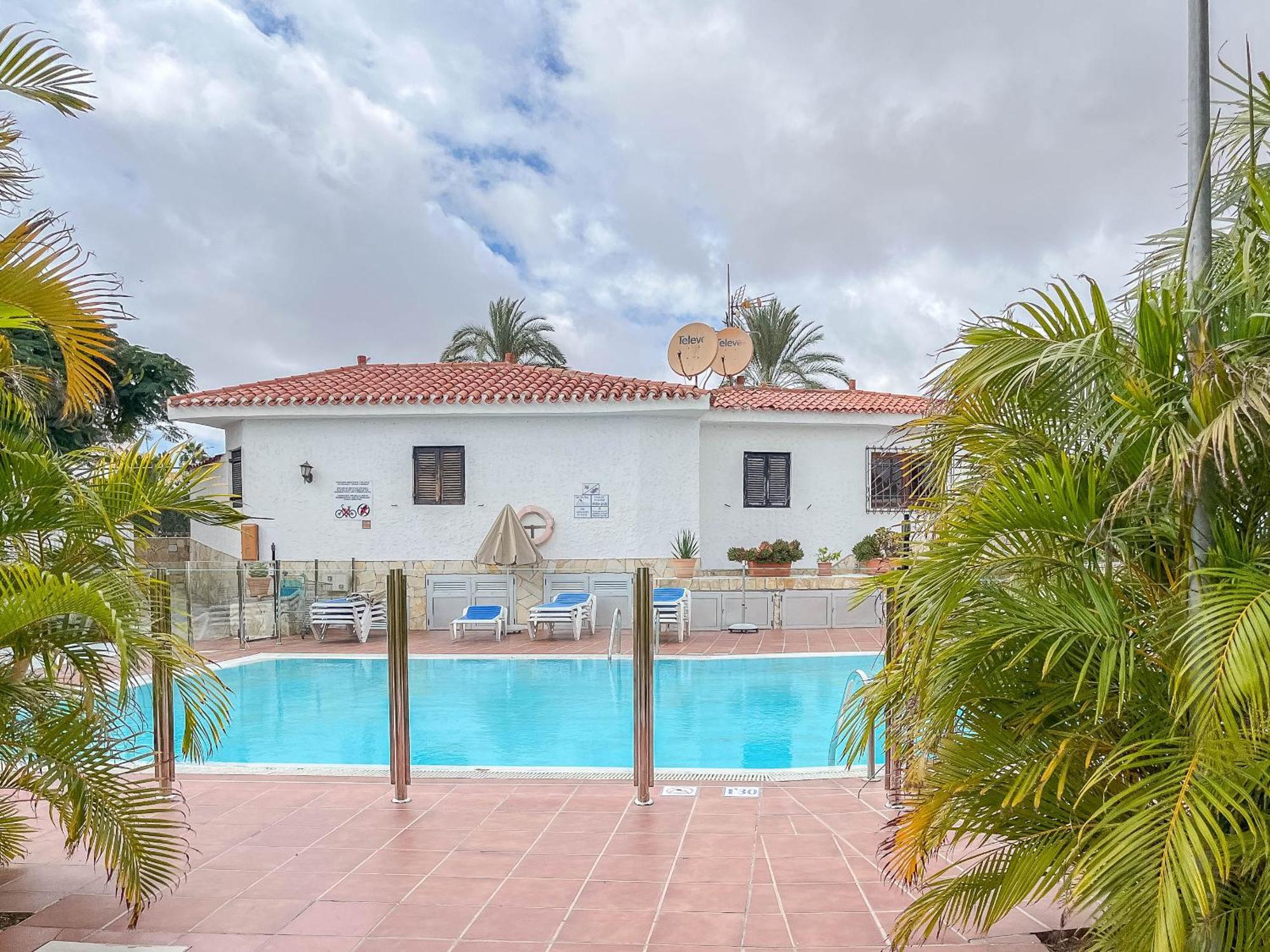 Private Chill-Out Terrace Bungalow - Pool Сан-Бартоломе Экстерьер фото