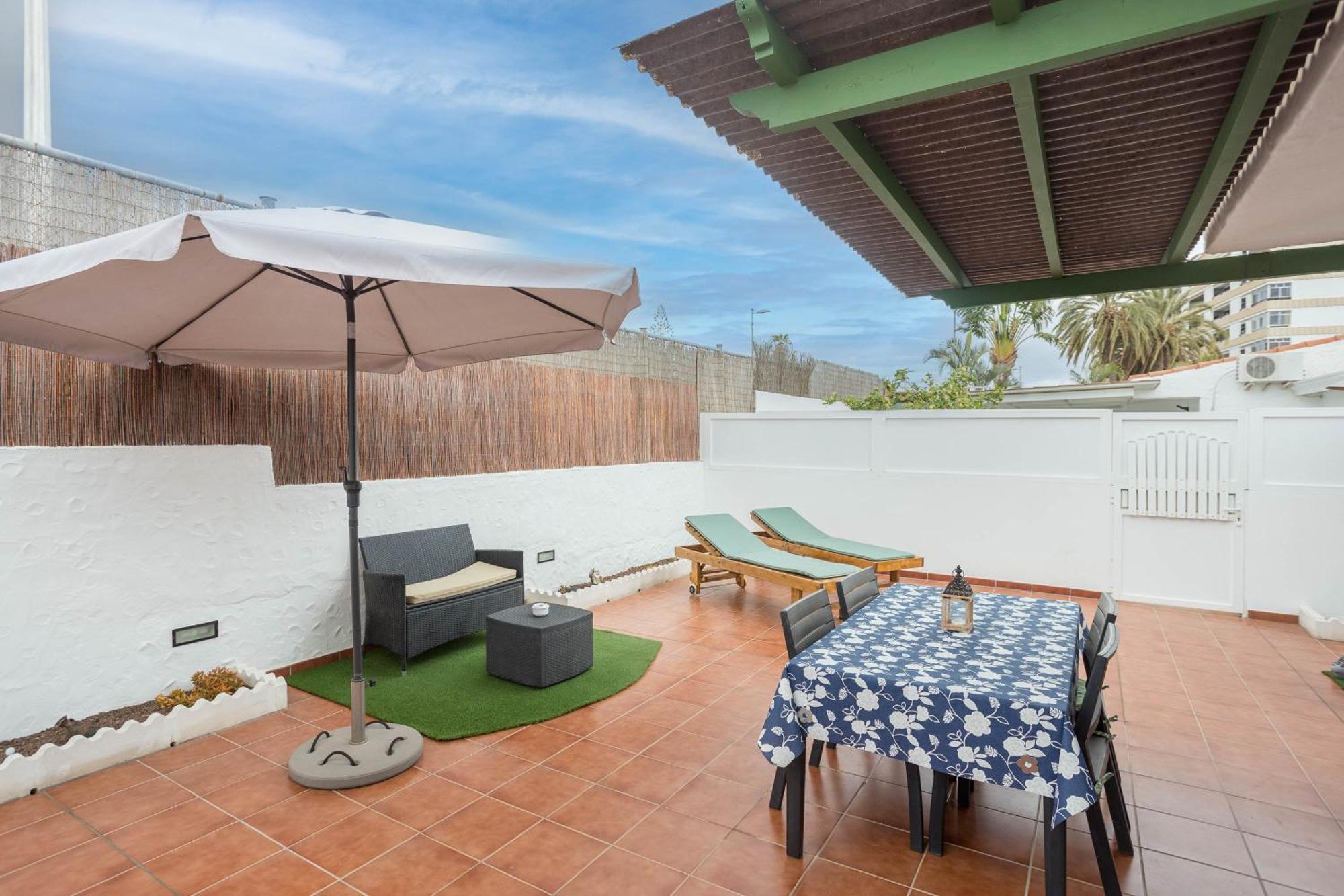 Private Chill-Out Terrace Bungalow - Pool Сан-Бартоломе Экстерьер фото